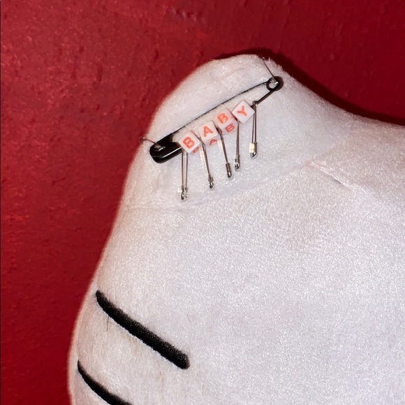 NWT One of a Kind Hello Kitty Plush - Picture 3 of 7